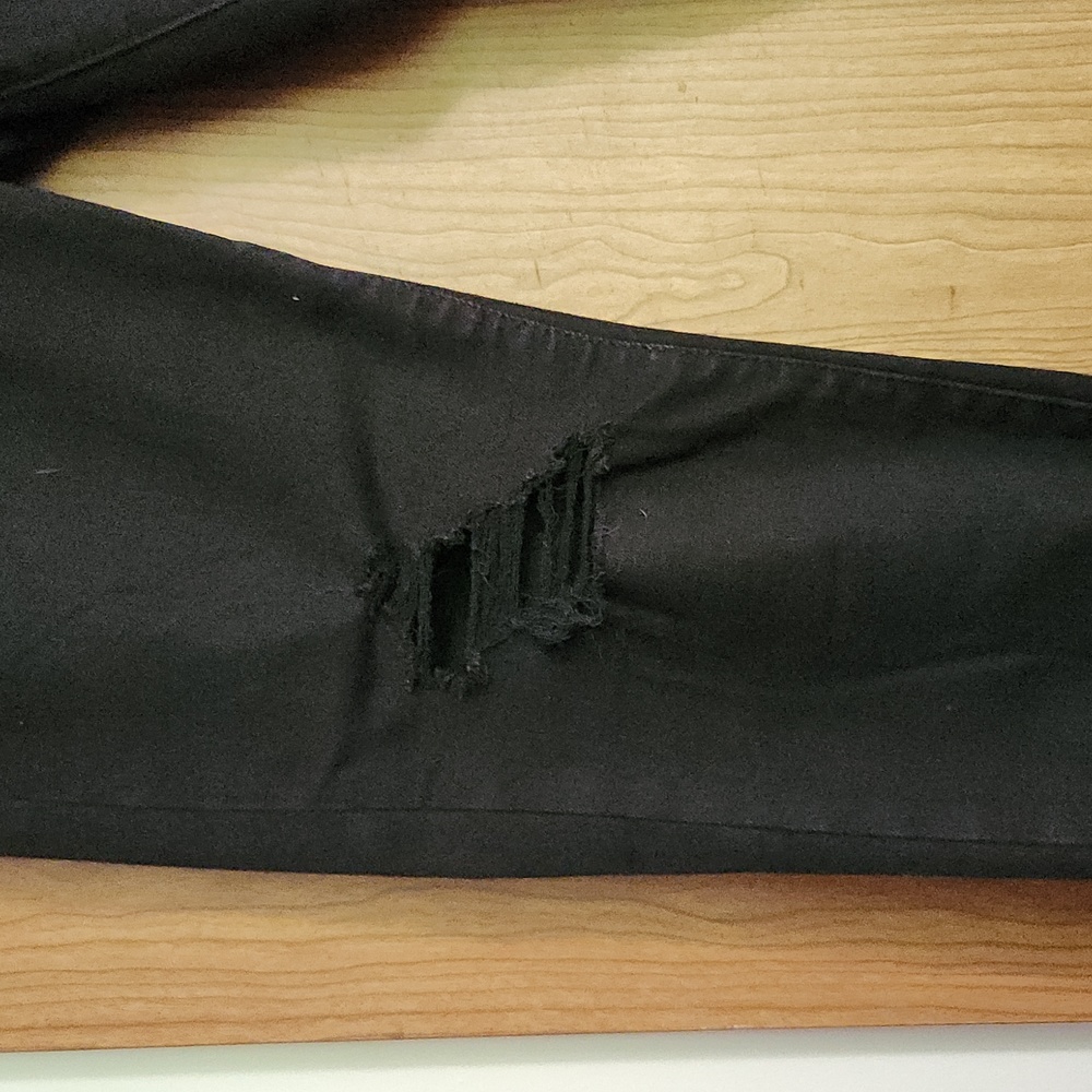 Universal Thread Jean's - Picture 4 of 8